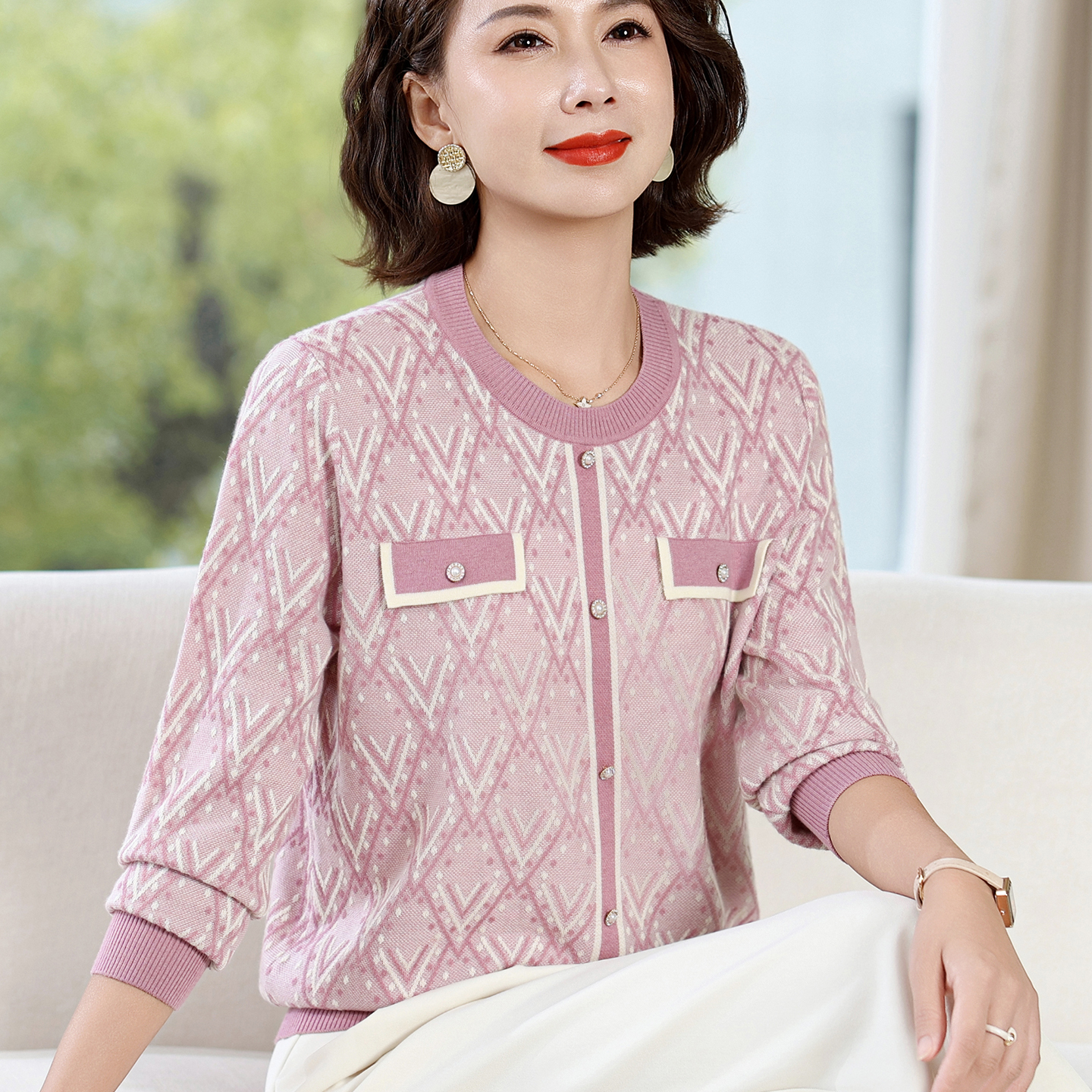 妈妈秋装洋气T恤中年女装小香风打底衫新款中老年春秋针织上衣薄
