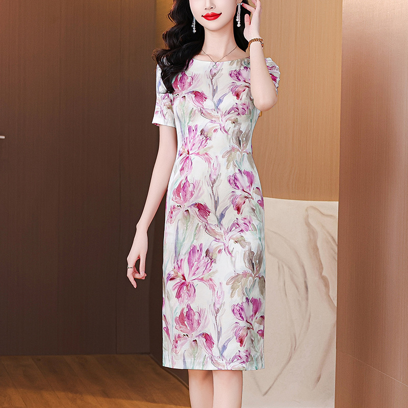 qwfs7731时尚印花圆领连衣裙女2025夏季新款气质优雅短袖修身裙子