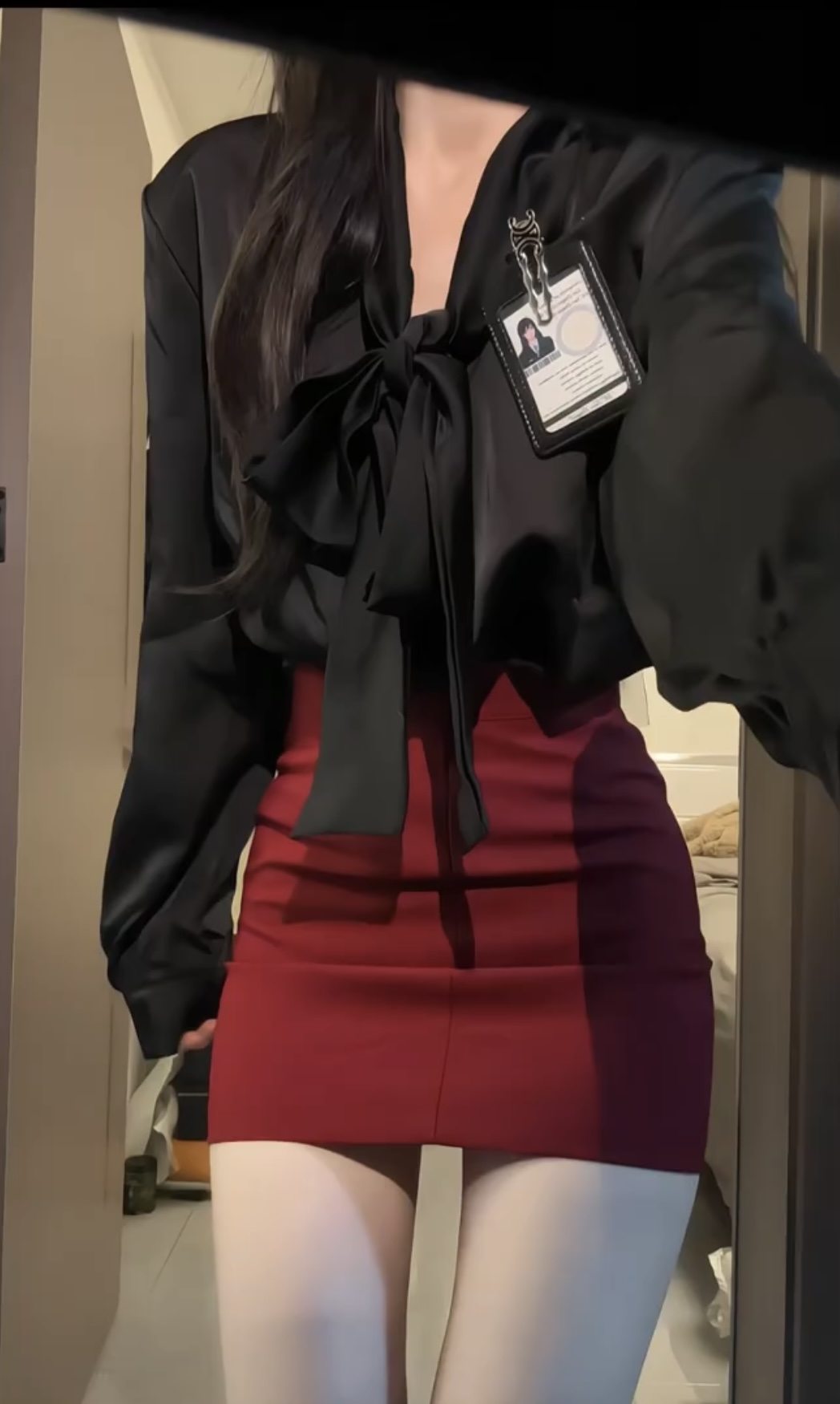 氛围感飘带 春秋新款温柔双面缎小垫肩衬衫+高腰包臀短裙两件套装