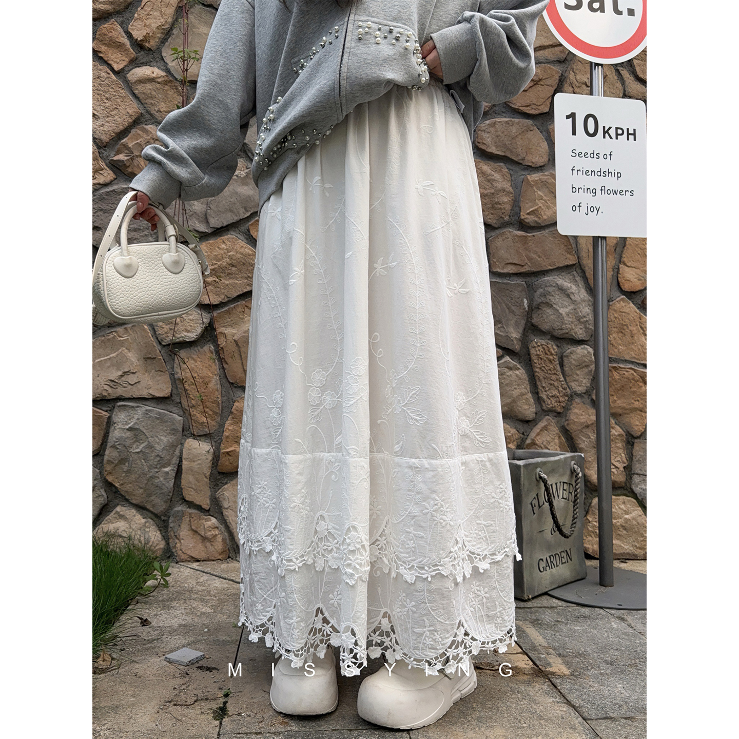 应小姐【甜茶舞曲】微胖大码女装夏季设计宽松高腰蕾丝百搭A字半裙