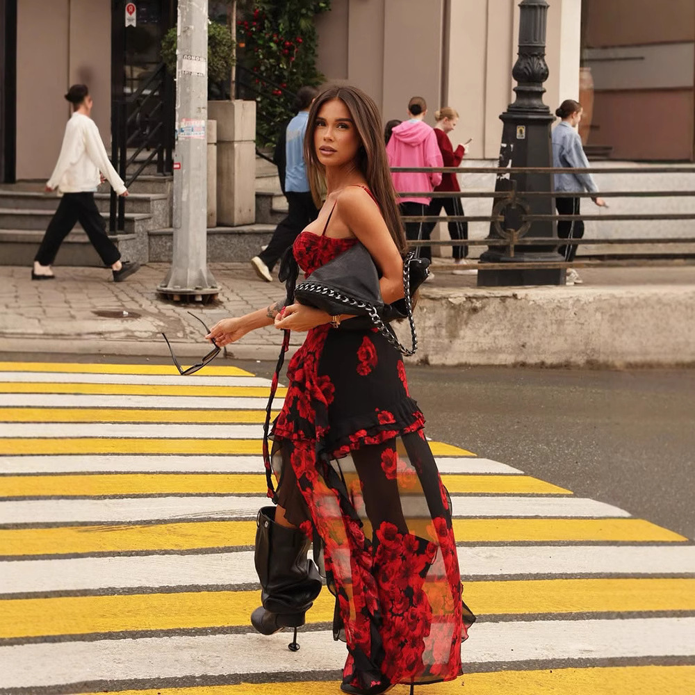 新款时尚气质无袖吊带印花收腰显瘦连衣裙长裙红色