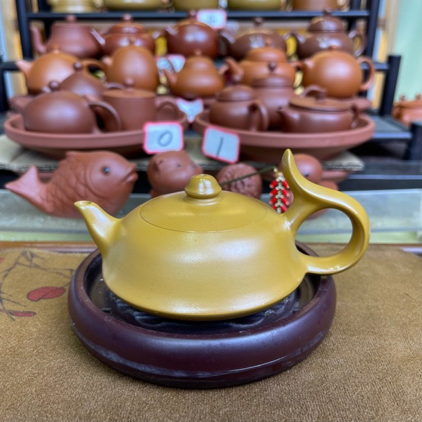 黄金泥潮州手拉壶全手工本土原矿黄金泥潮州功夫茶壶