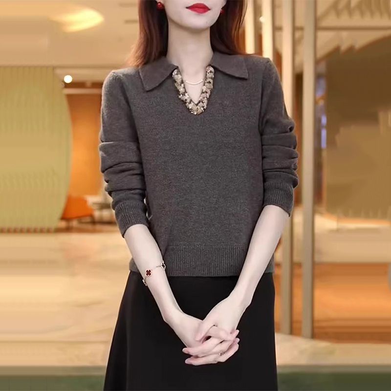 翻领显瘦打底时尚洋气上衣长袖毛衣秋冬季新款宽松设计慵懒针织衫