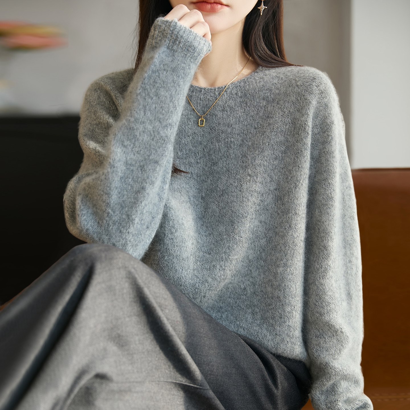 时尚品牌2026新款软糯加厚花纱圆领100%纯羊毛衫慵懒保暖内搭毛衣