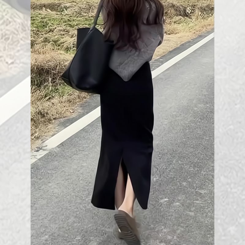 黑色垂顺开叉半身裙女2025春秋新款大码半裙高腰显瘦针织直筒裙