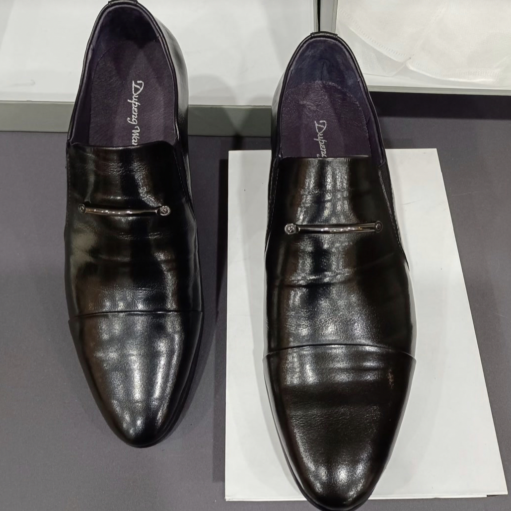 纯牛皮广州精品休闲时尚皮鞋