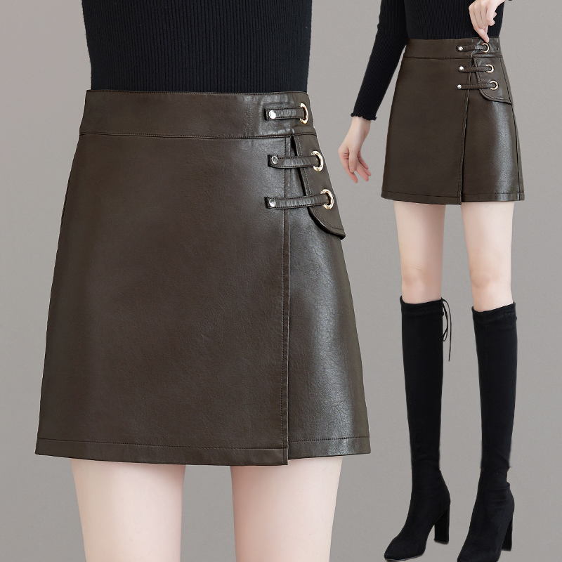 啄木鸟纹理质感咖色短裙女2025秋季新款半身裙显瘦PU皮裙高腰打底