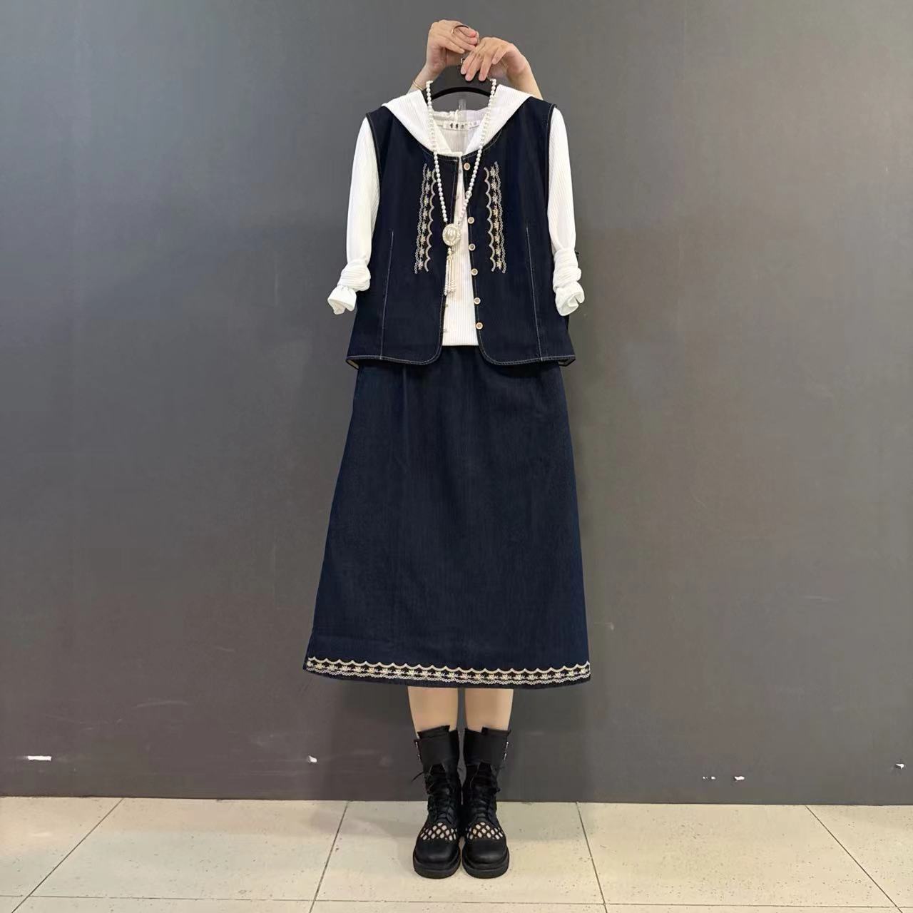 韩版显瘦秋款连帽打底马甲半裙森系文艺范套装