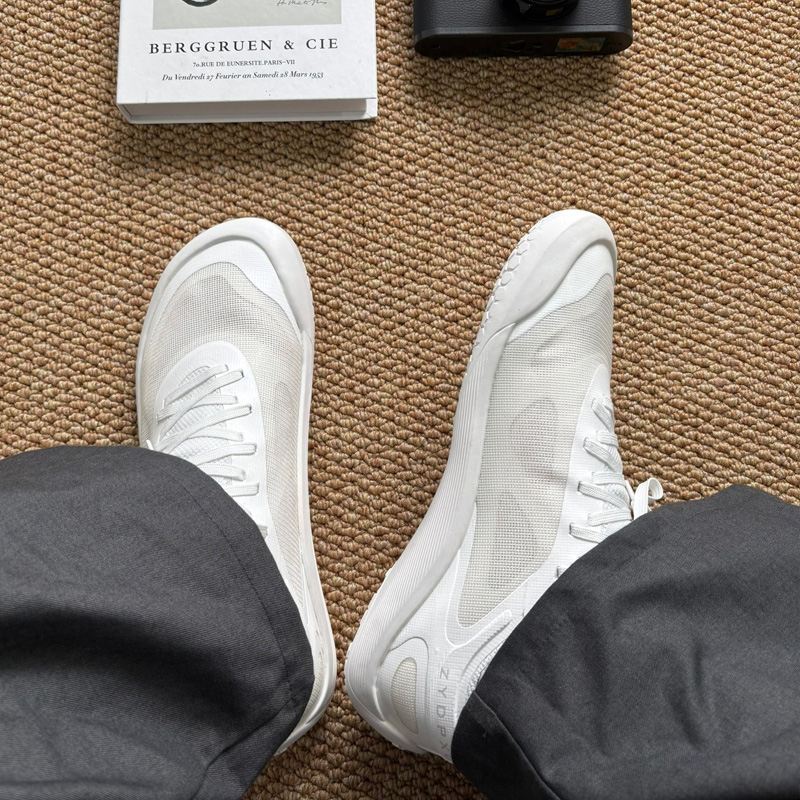 运动鞋网面夏季透气百搭时尚休闲鞋平底轻便系带小白鞋圆头登山鞋