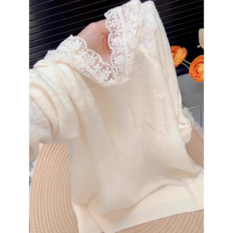 法式复古镂空蕾丝拼接长袖上衣女2025新款秋季软糯针织小衫