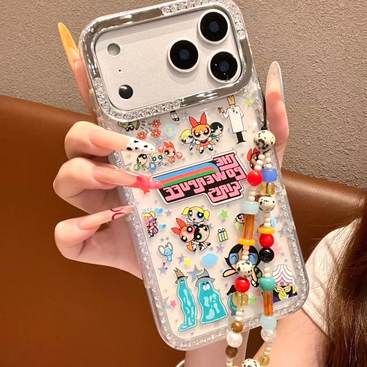 【自带相机保护按键】飞天小女警格纹手机壳适用于苹果17闪钻边框