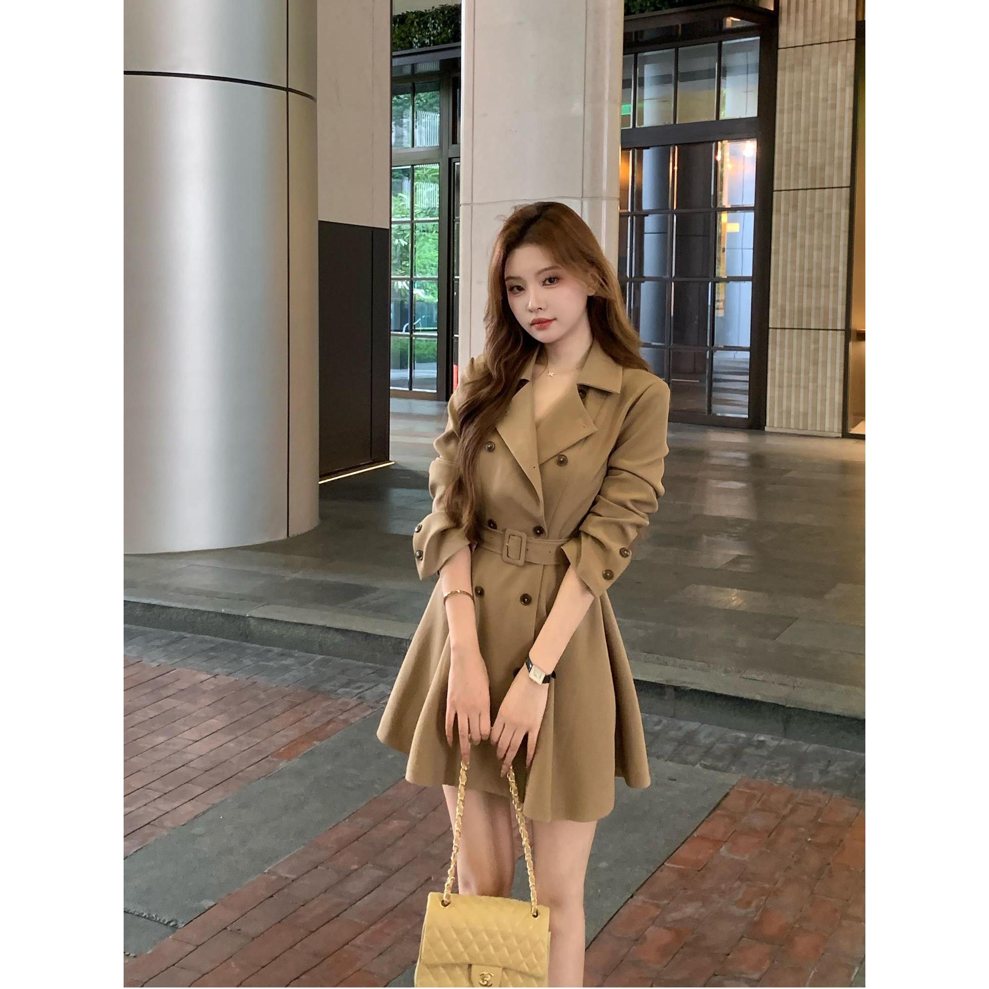 【凤蝶迷踪】秋季新款气质高级感双排扣收腰风衣早秋连衣裙