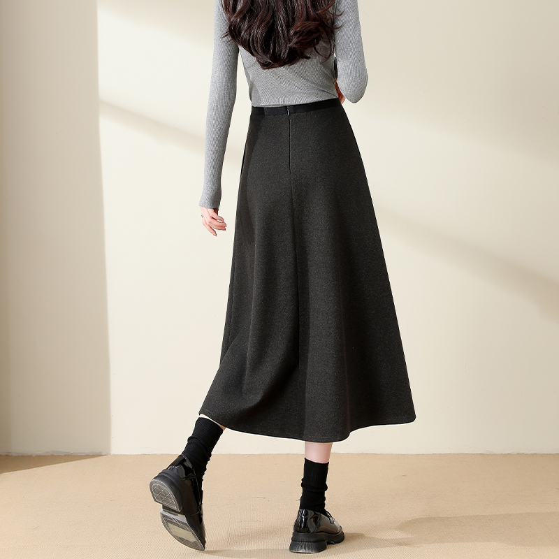 黑色高腰半身裙女秋冬2025新款超好看显瘦a字裙梨形遮肉宽松伞裙