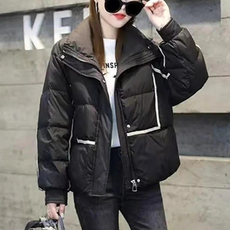 2025新款韩系时尚减龄气质显瘦设计感衣服女潮流拼色立领长袖棉服