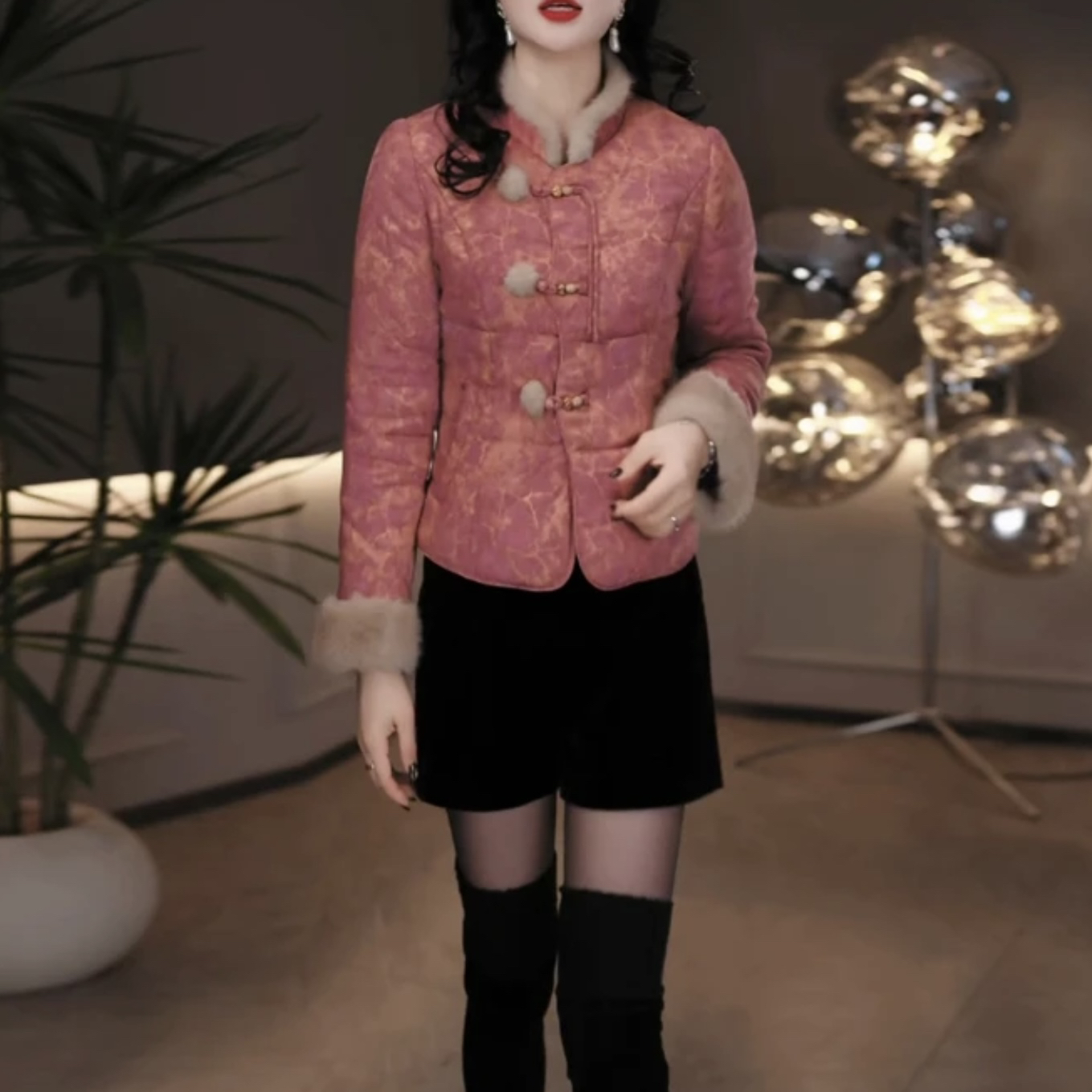 【外套】2025冬季新款国风复古提花贵气盘扣显瘦减龄加厚保暖棉外套