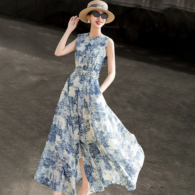 MEXCOCO/兰瑟儿夏季新款优雅无袖晕染印花收腰连衣裙105XL2579