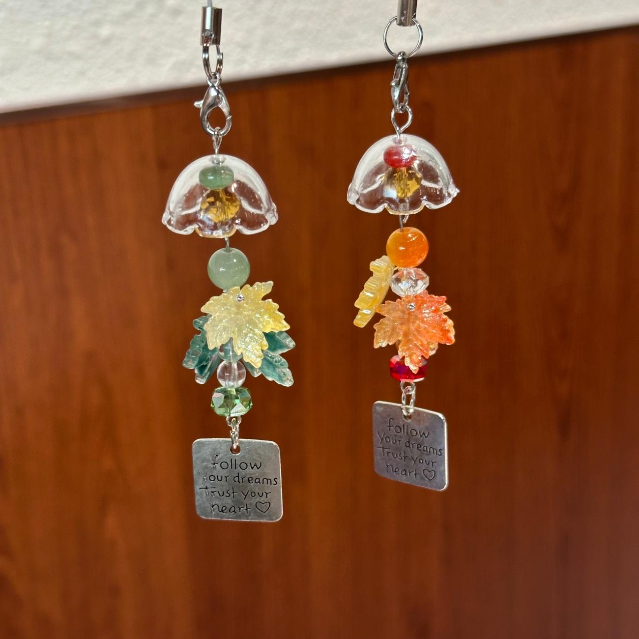 【喵喵】可爱枫叶风铃挂件ins风高颜值钥匙扣手机挂链驾车个人用品