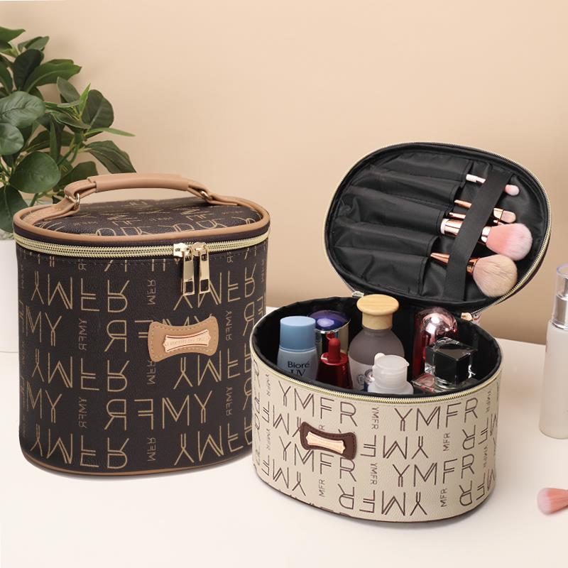 化妆包女2025新款高奢大容量外出便携随身洗漱女款镜子便携化妆包