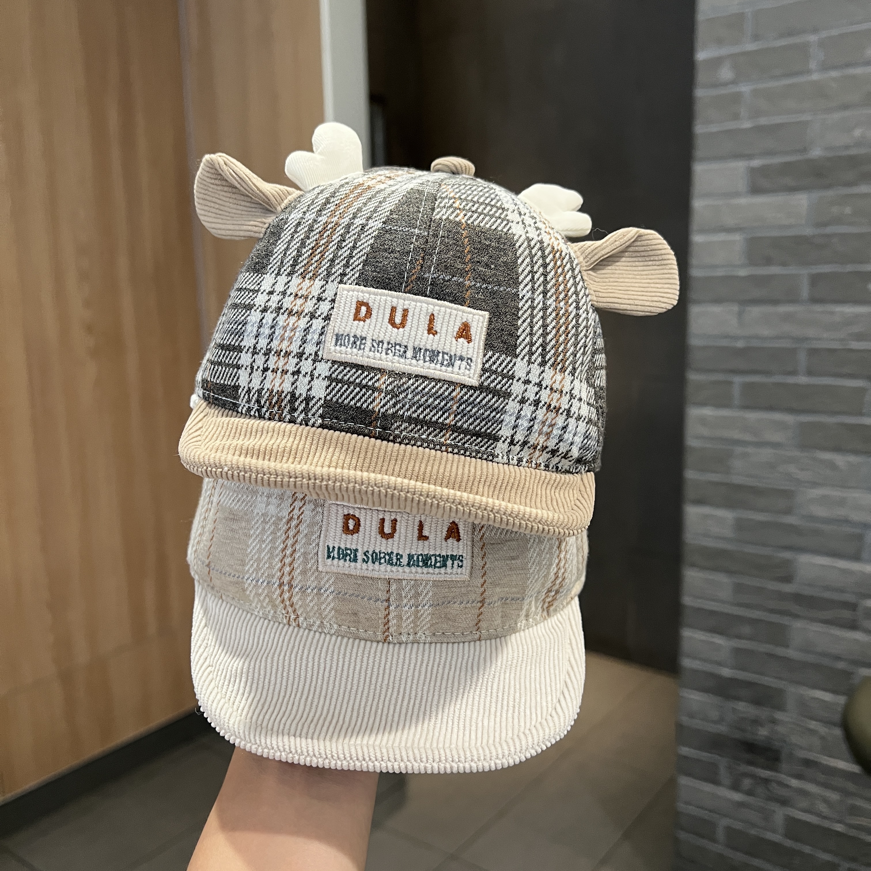 嘟嘟啦春秋新款男女宝宝软檐儿童卡通鸭舌帽英伦风百搭格子小牛角