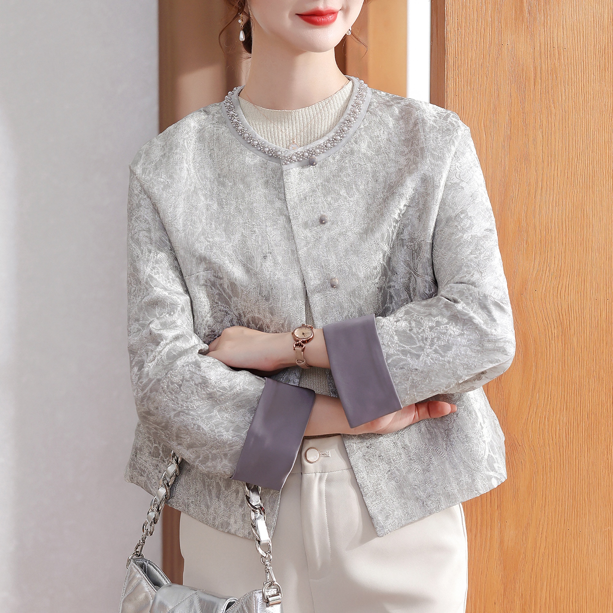 妈妈秋季外套2025新款中老年女装新中式国风小香风上衣服