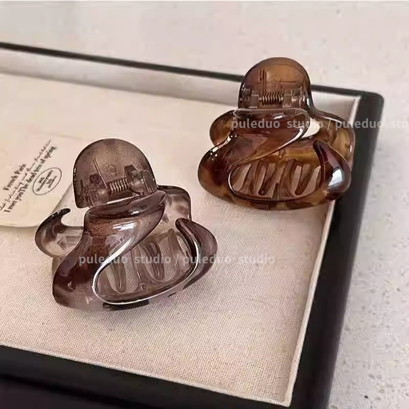 高级感小号抓夹发夹女后脑勺发量少气质鲨鱼夹发卡头饰新款不规则