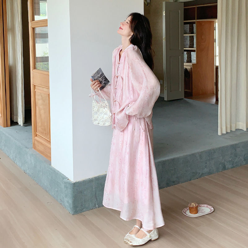 粉色新中式国风套装裙女2025秋新款气质温柔盘扣上衣半身裙两件套