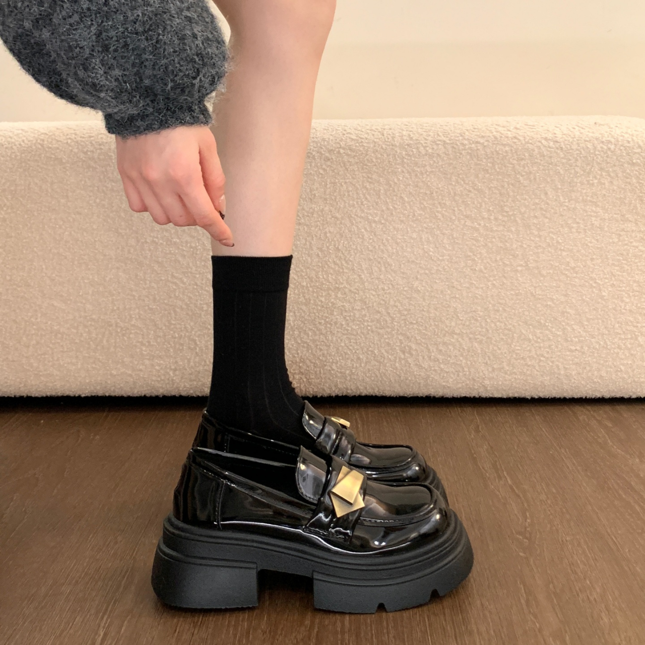 厚底英伦风小皮鞋女款2025新款爆款春秋百搭jk黑色鞋子增高乐福鞋