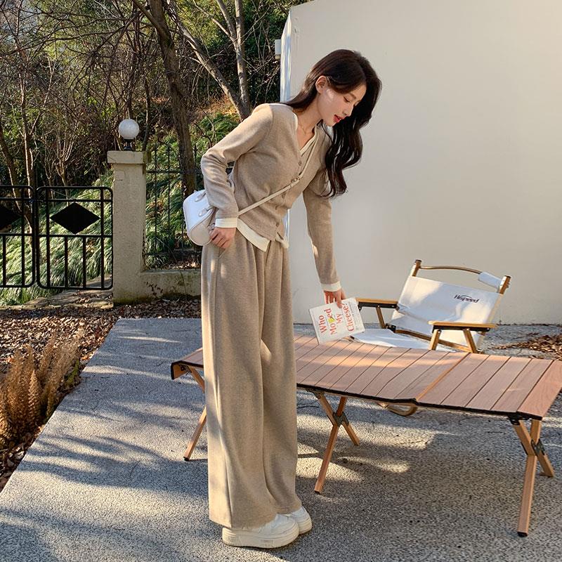 卡其色休闲运动套装裤女春秋韩系开衫假两件上衣阔腿裤盐系两件套