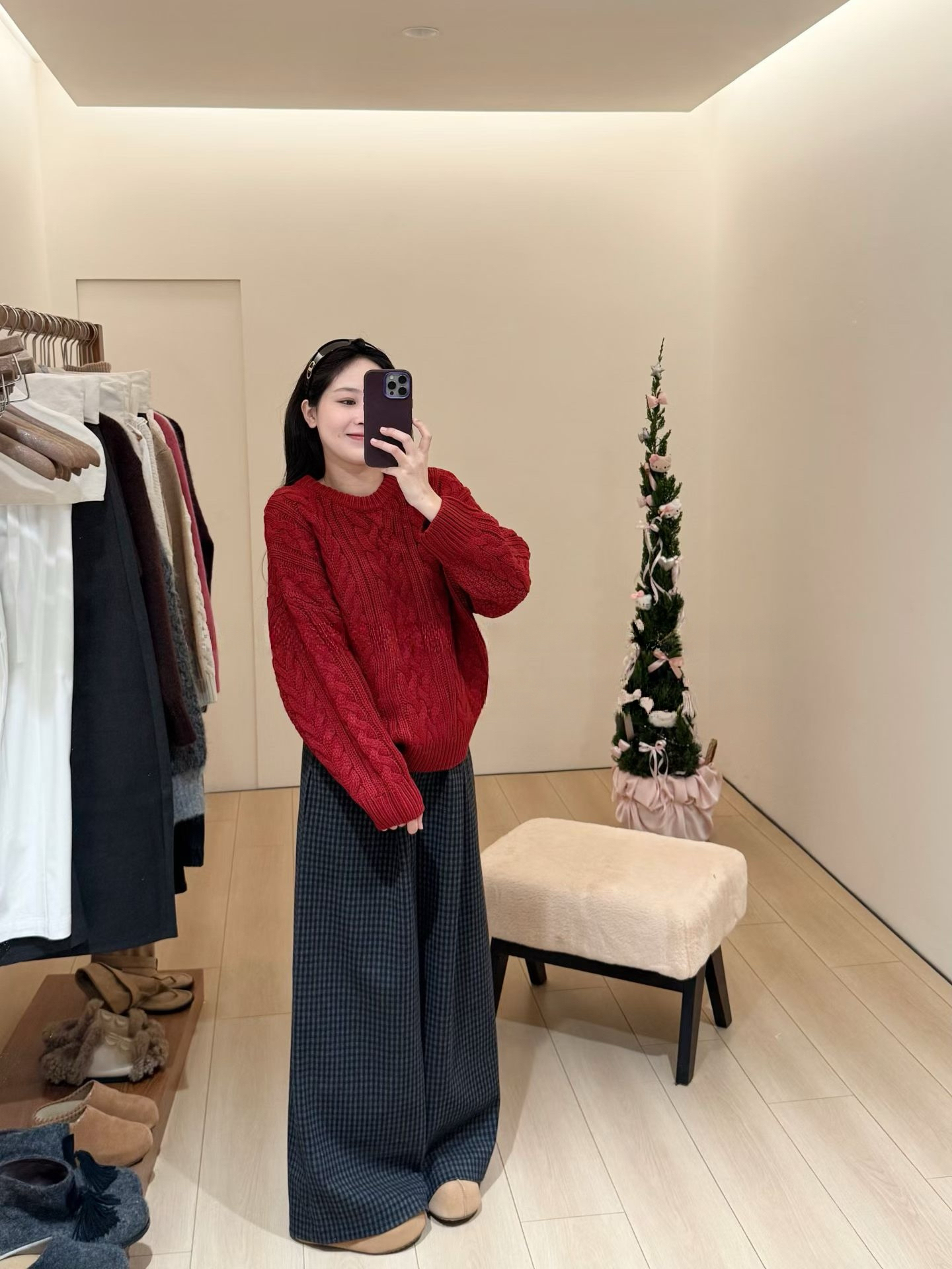 2026秋冬新款韩系圣诞红色氛围感圆领毛衣格纹阔腿裤两件套装