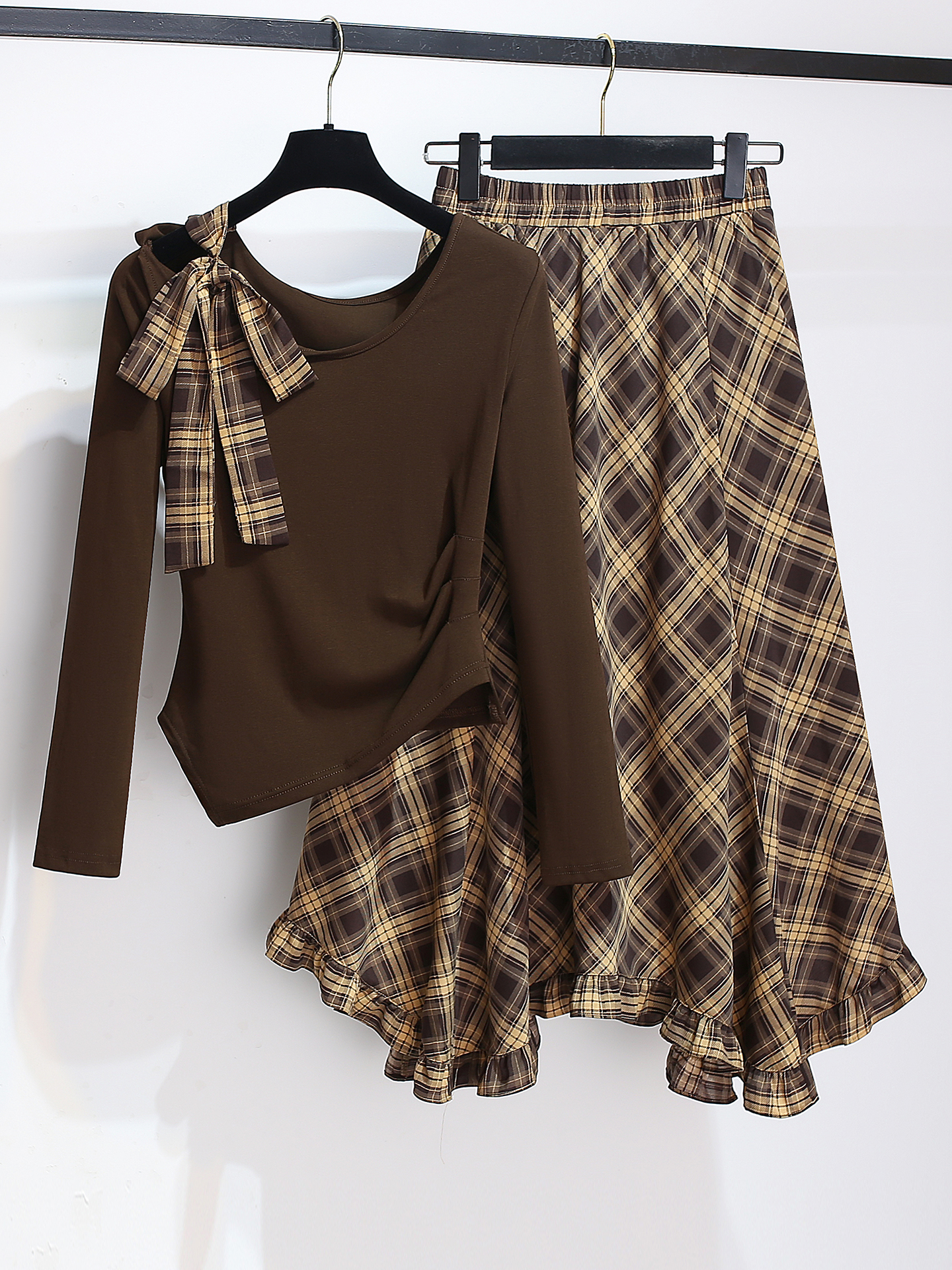 不规则斜肩长袖上衣雪纺格纹半身裙女套装薄款2025早秋新款连衣裙