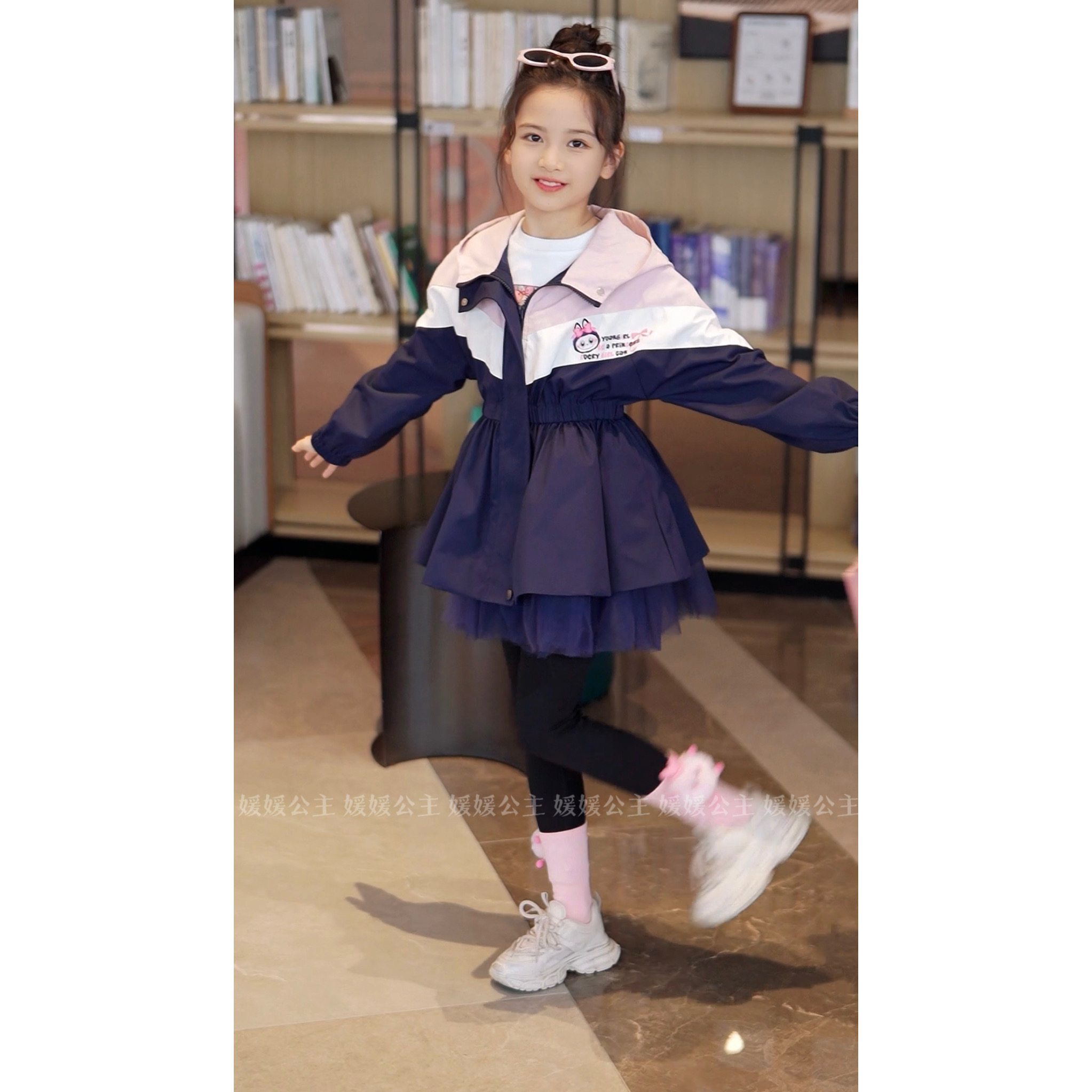 媛媛公主2025秋季女童洋气时尚可爱百搭防水派克外套15308R335