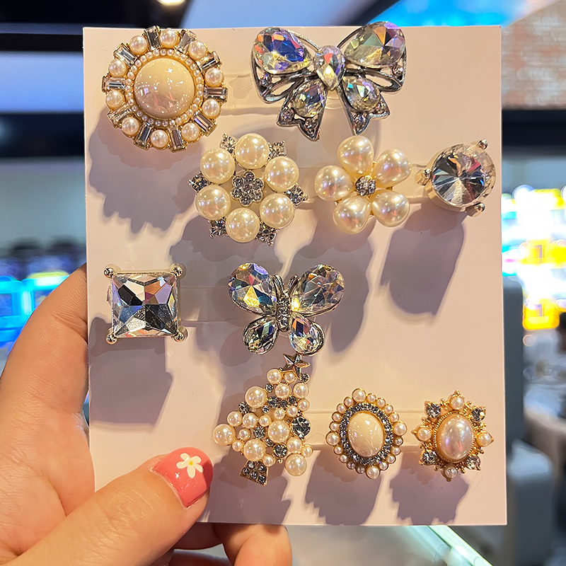 洞洞鞋配饰鞋花高级感鞋扣鞋花钻石鞋装饰扣配件适配卡骆驰crocs