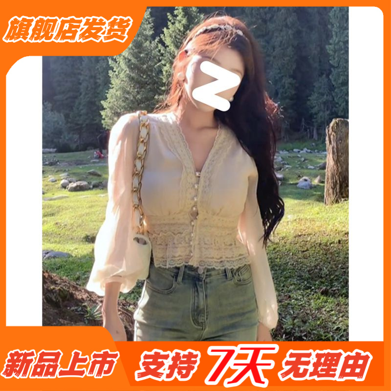 秋季新款梵乐芬春季法式V领蕾丝衬衫女2025新款早秋独特小衫收腰