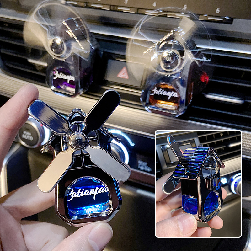 车载香薰出风口风车城堡摆件高档持久淡香汽车出风口装饰用品男女