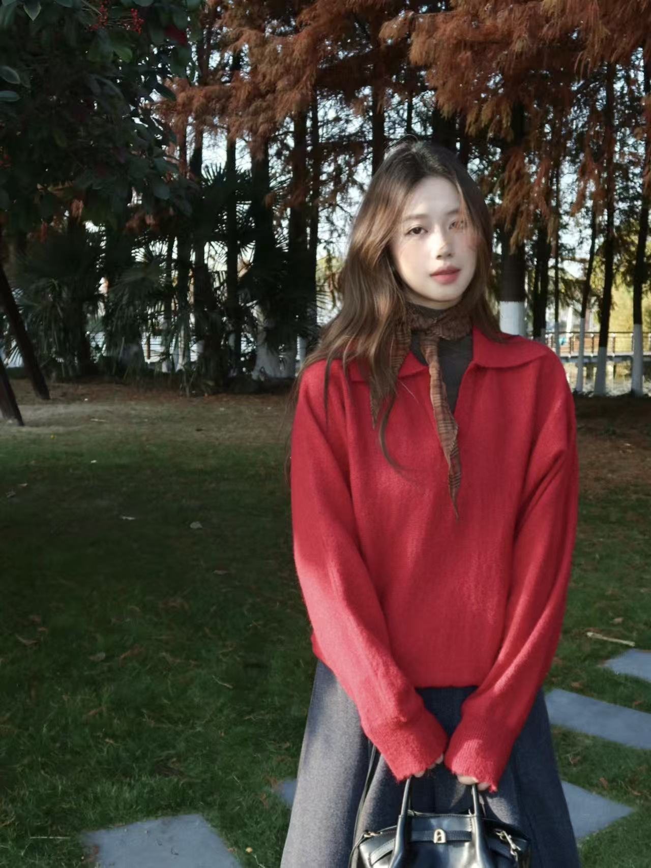 2026秋冬新款韩系气质红色毛衣高腰深灰色阔腿裤时尚两件套装