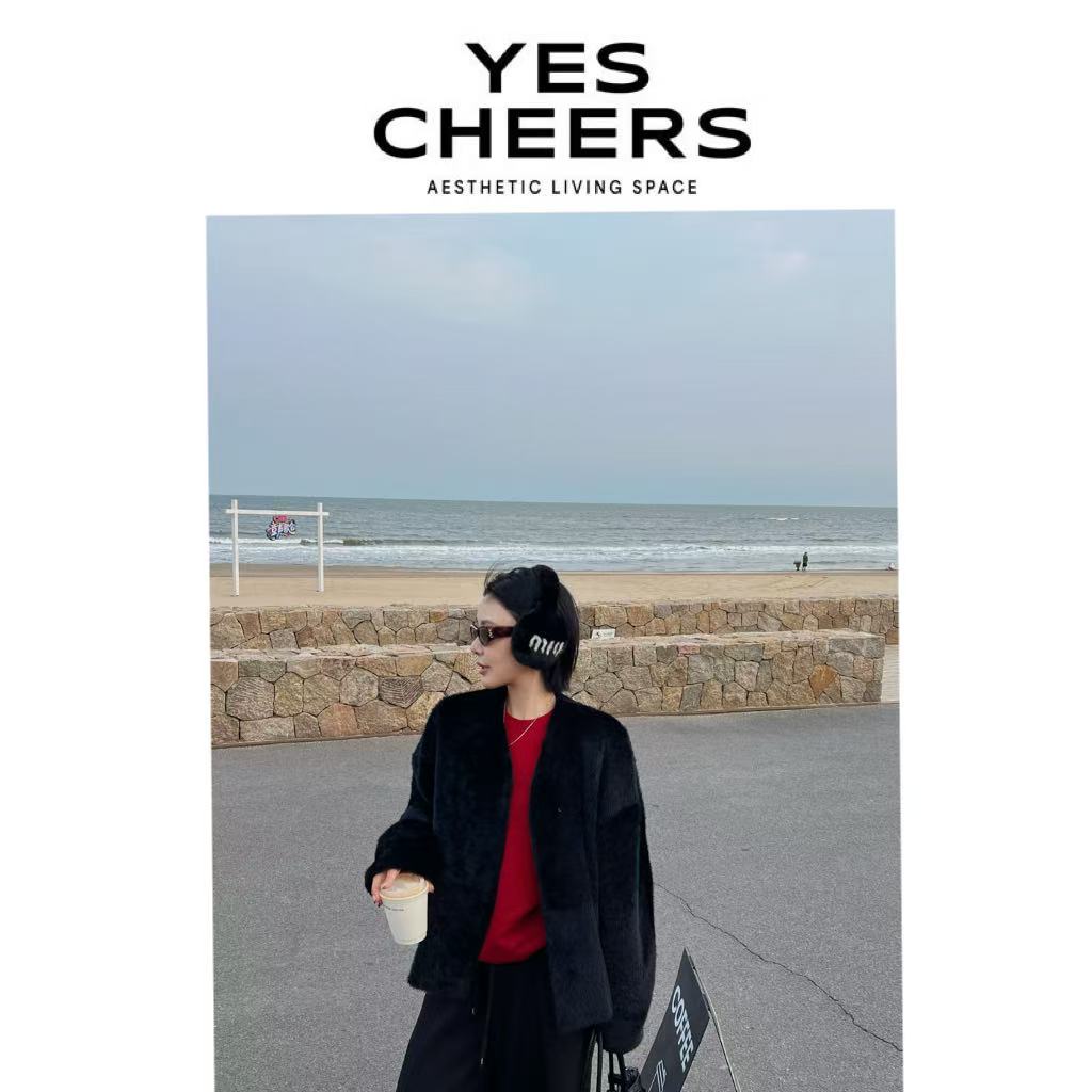 悦是YESCHEERS【奢暖轻盈】无领耀黑小拉贡 py21