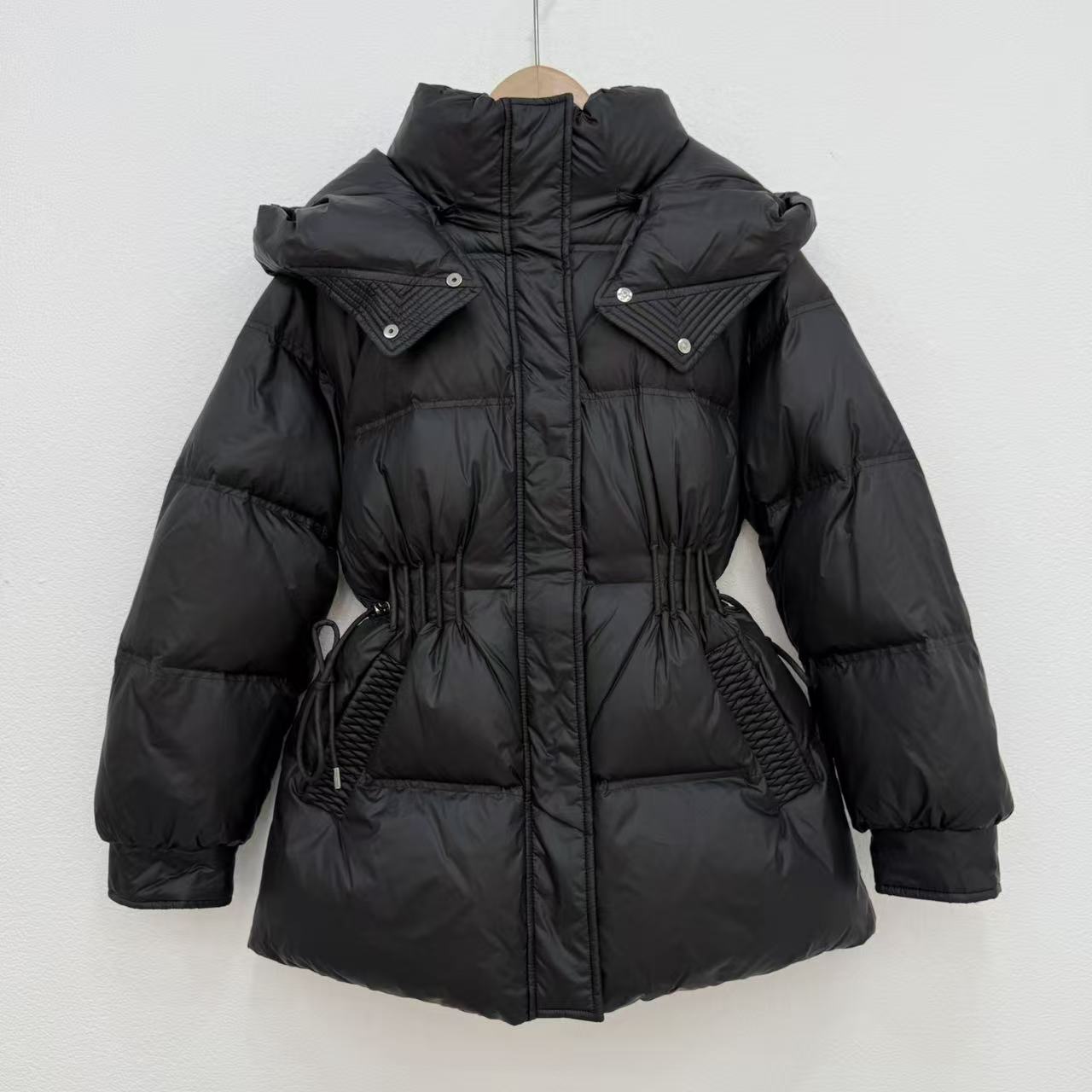 【白鹅绒服】新款小蛮腰90白鹅绒新国标五防免洗鹅绒