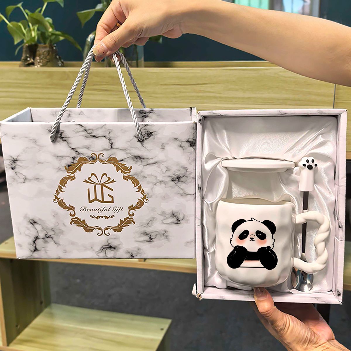 ins风可爱熊猫马克杯有盖情侣款陶瓷水杯生日礼物送女生有意义LW