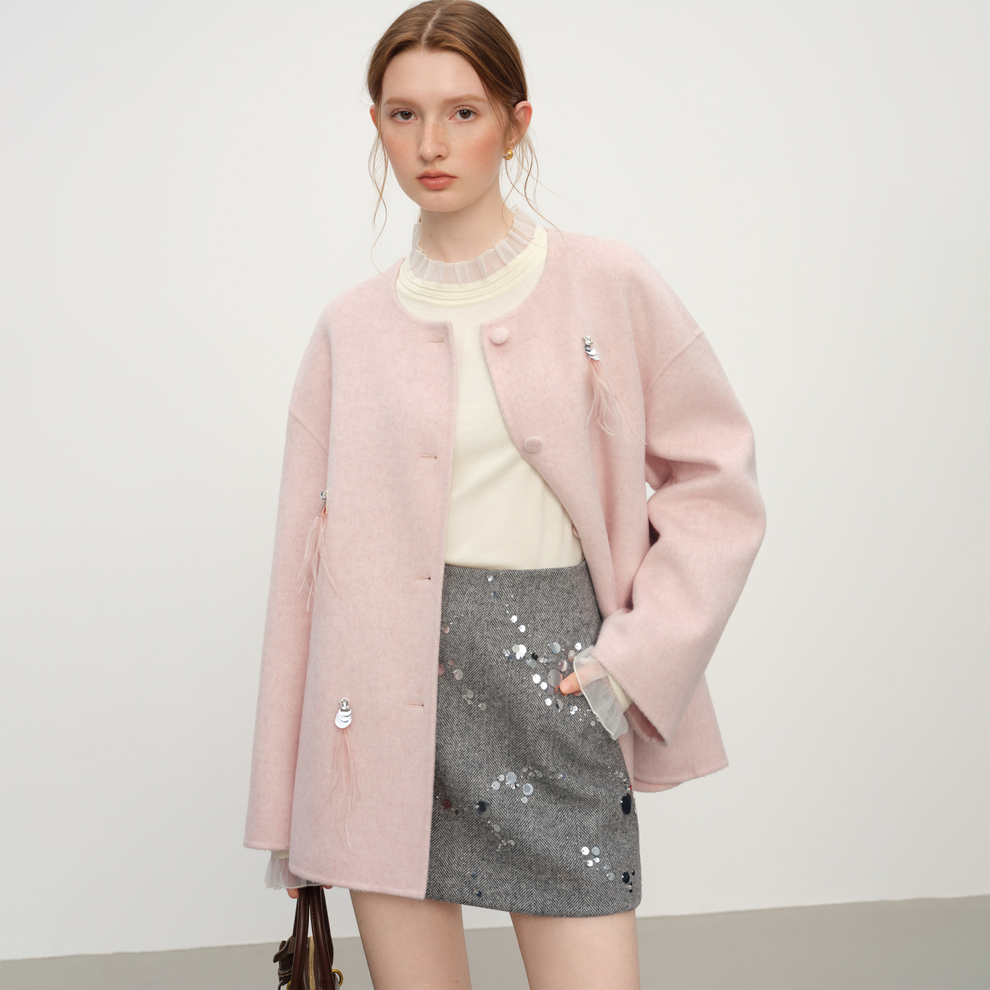 范思蓝恩优雅气质短款毛呢大衣2025冬季新款宽松通勤25FS14174