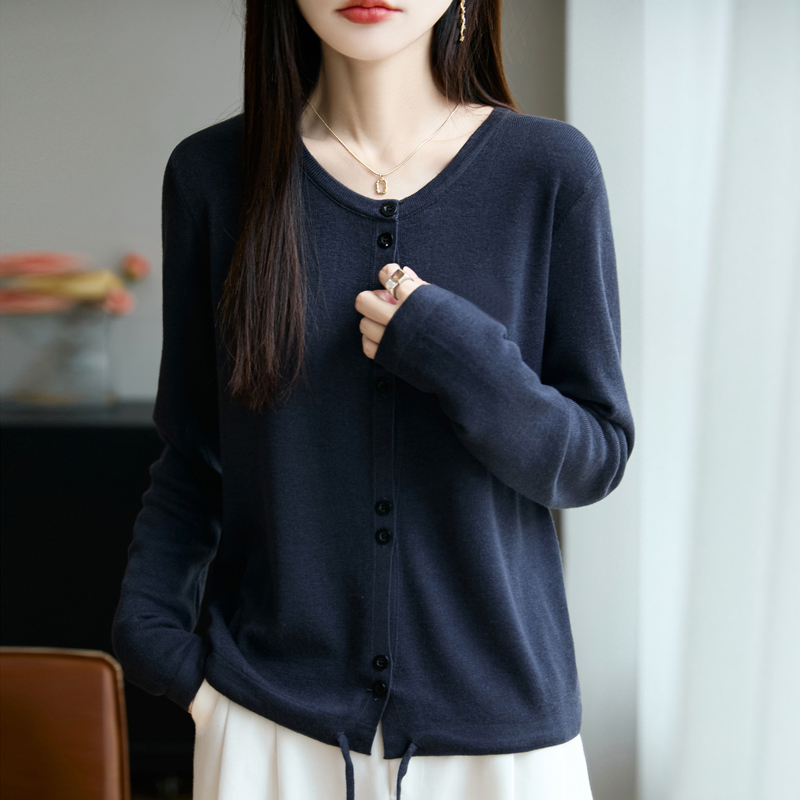 春秋新款简约百搭长袖针织开衫女短外套毛衣V领韩版宽松休闲外搭