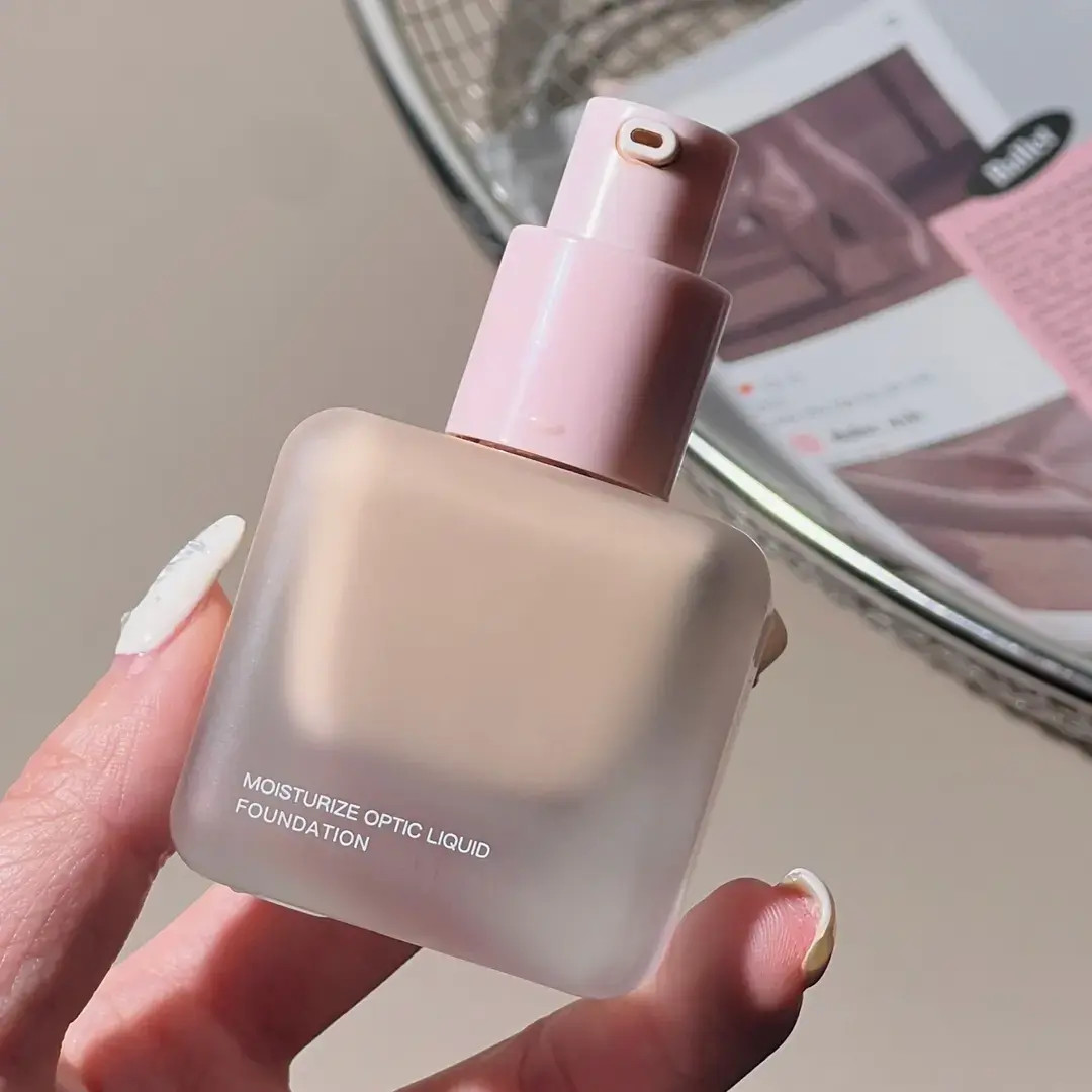 【官方正品】贴贴粉底液服帖丝滑无痕混油油皮自然持妆kk