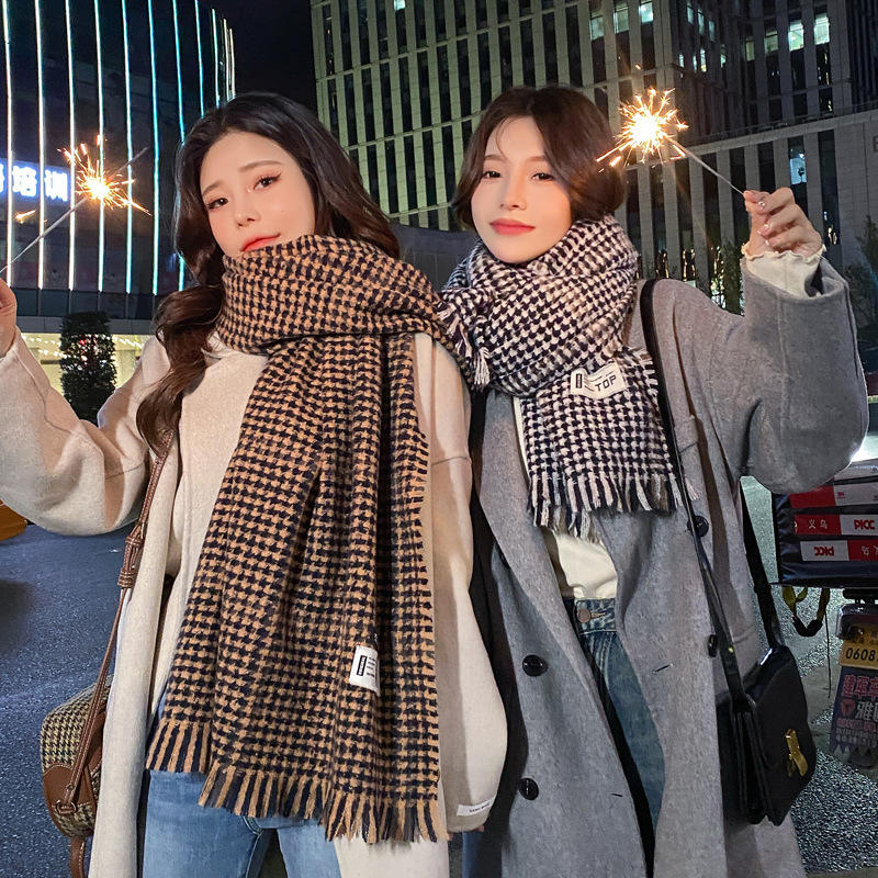千鸟格子围巾ins女生秋冬季2025新款韩版百搭学生披肩保暖围脖潮