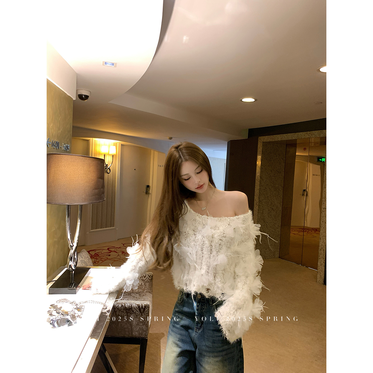 YOLI 张宥利 "浪漫柔织" 白色毛衣女冬季休闲百搭软糯套头上衣