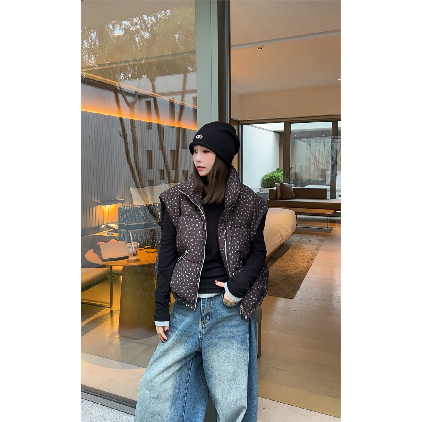 2025冬季欧货立领鹅绒马甲外套复古小花定制面料