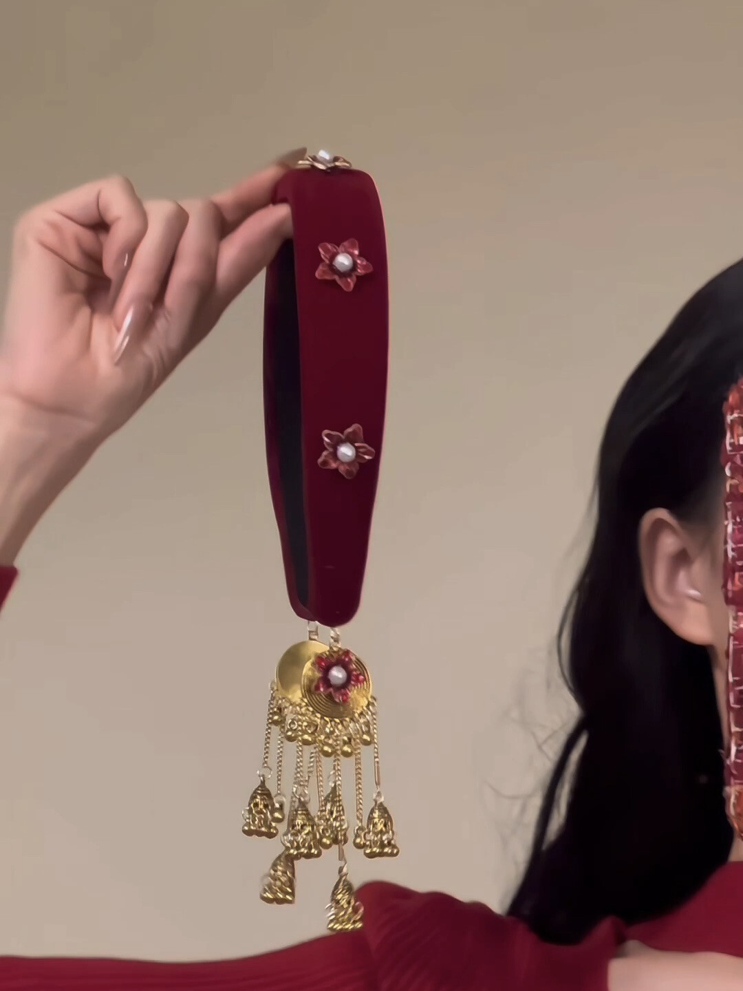 新中式复古红丝绒花朵铃铛流苏发箍女民族风汉服配饰发饰发箍