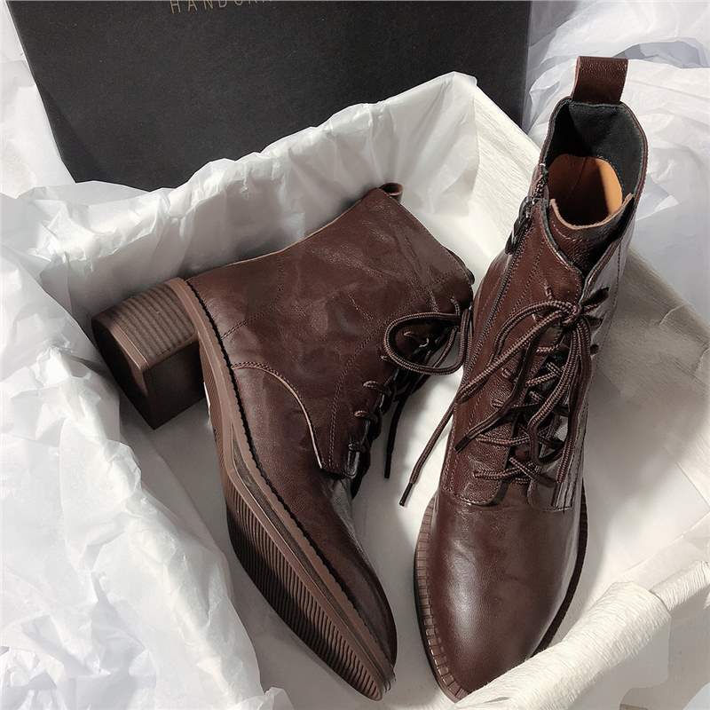 秋冬复古厚底时尚加绒高帮马丁靴棕色超纤材质流苏低筒粗