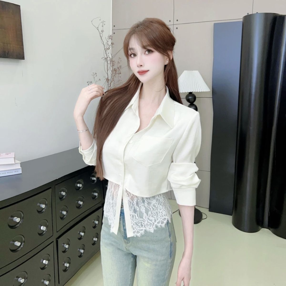 法式蕾丝拼接白色长袖衬衫女2025收腰设计感小众绑带别致气质上衣