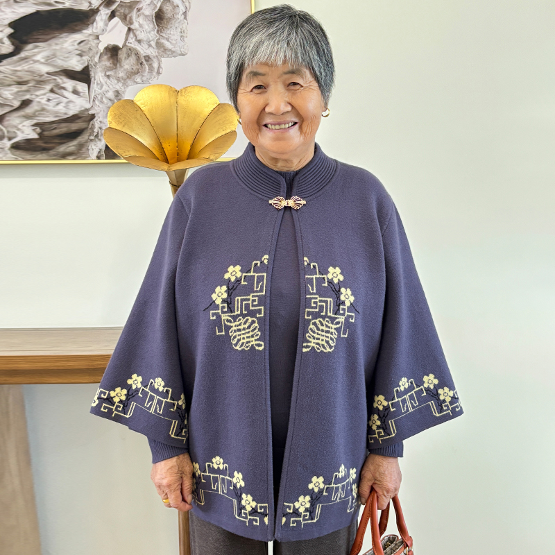 奶奶秋冬装女针织气质毛衣秋季外套中老年妈妈洋气开衫时尚两件套