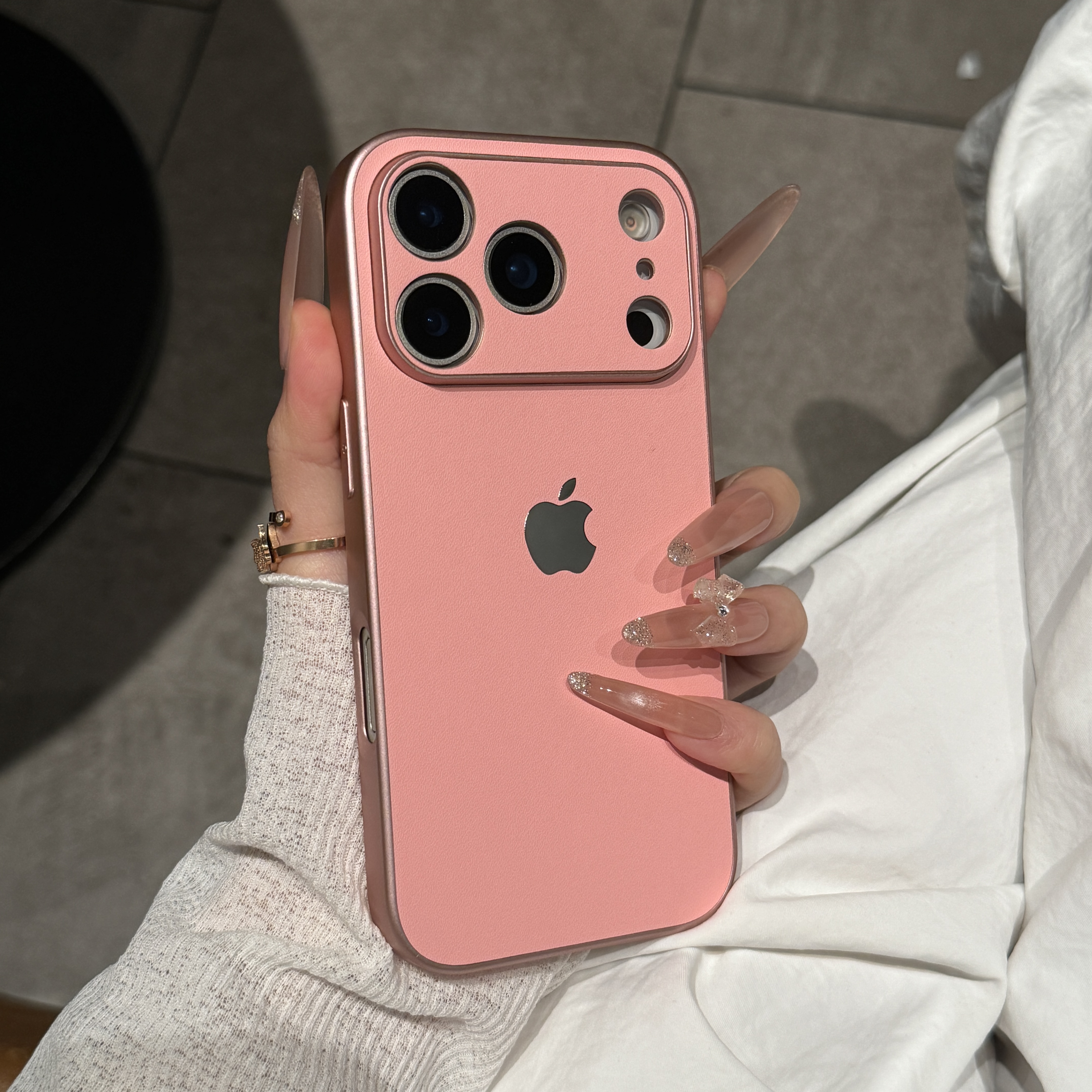 秋冬新款高级素皮纹适用iPhone17promax手机壳16苹果15全包14女13