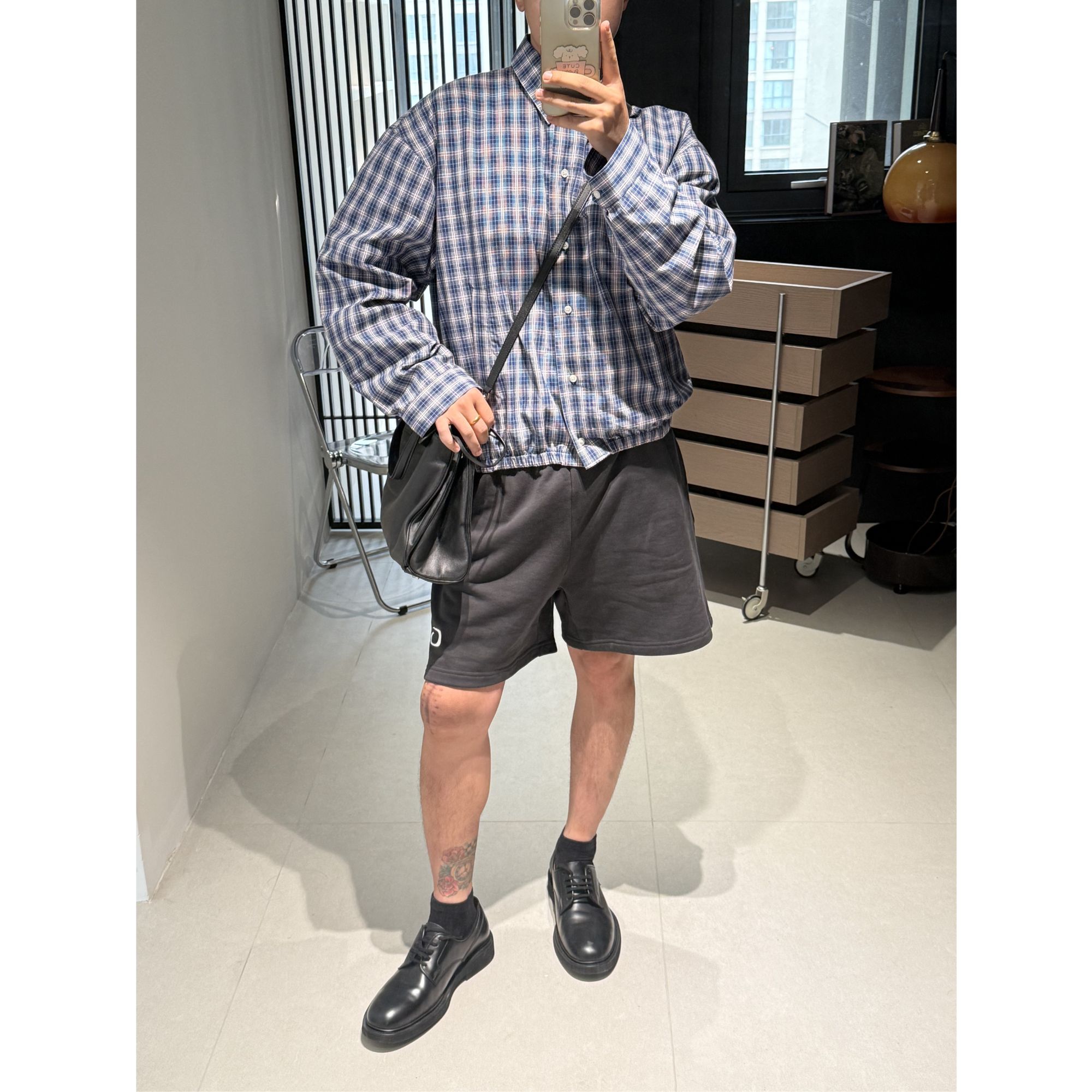 LIGGICC『25早秋niuniu系列』新贵复古松弛极简轻薄格纹翻领衬衫